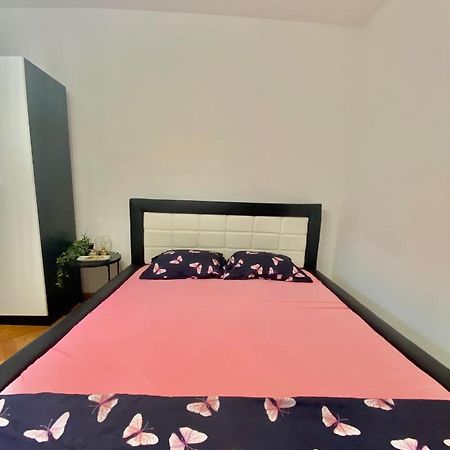 Tj Apartment Mostar Eksteriør bilde