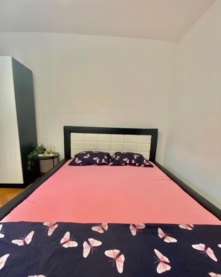 Tj Apartment Mostar Eksteriør bilde